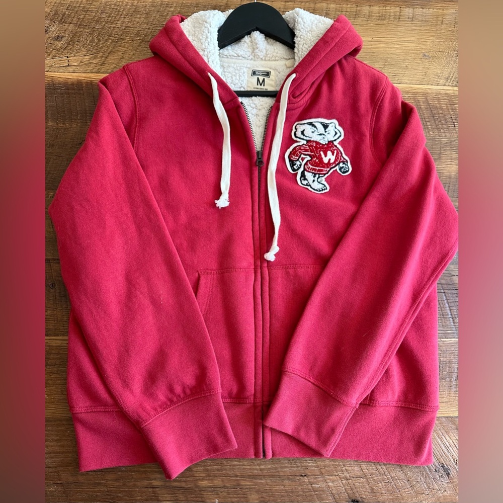 Wisconsin Badgers Tailgate Sherpa Hoodie w/Bucky Appliqué Sz M